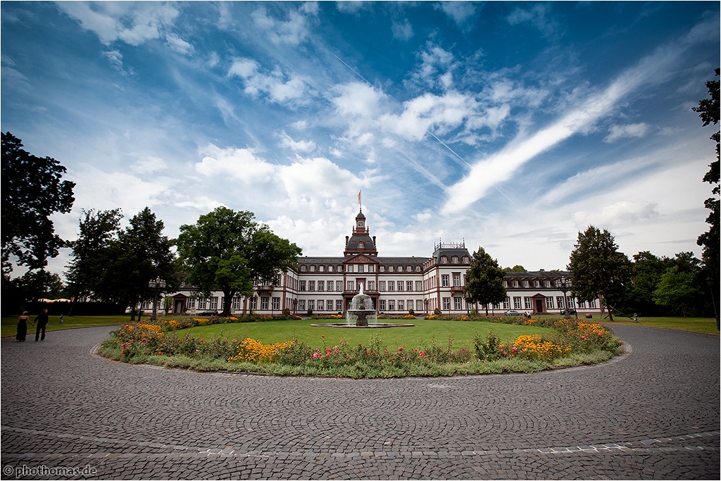 Hochzeitsfotos Hanau: Schloss Philippsruhe und auf der Ronneburg (2)