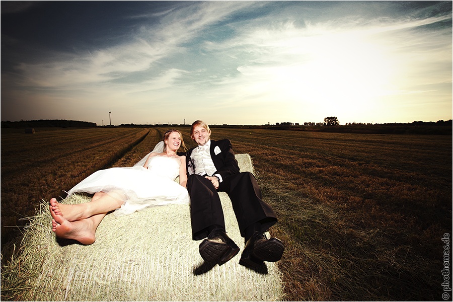 Hochzeitsfotograf Oldenburg: After Wedding Shooting für schöne Hochzeitsportraits am Strand der Nordsee (10)