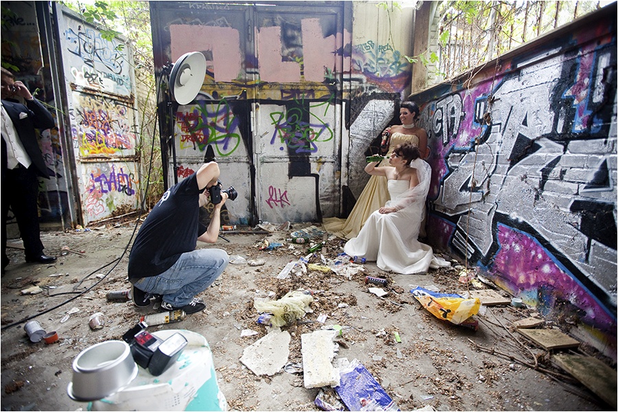 Hochzeitsfotograf Oldenburg: Trash the Dress Shooting im Olantis Huntebad Oldenburg (17)