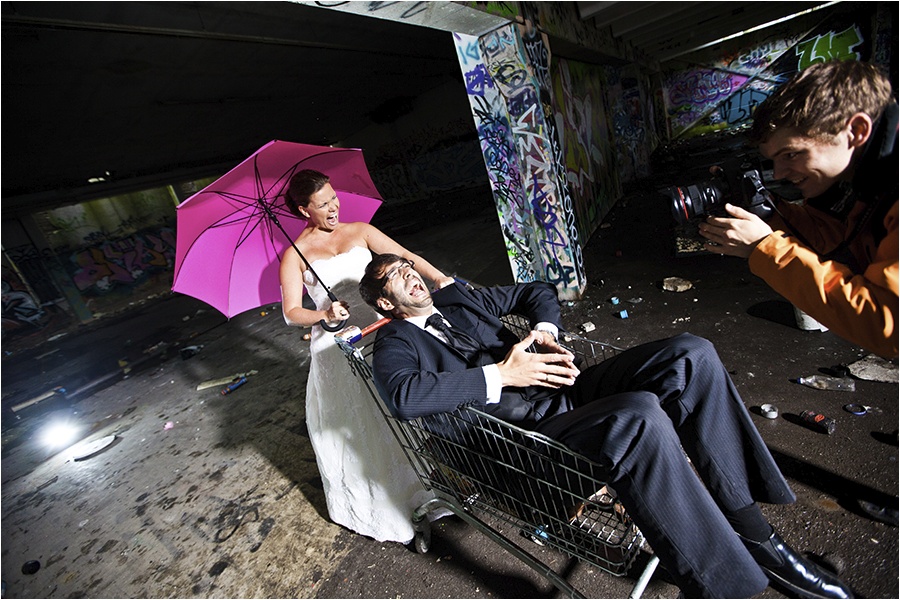 Hochzeitsfotograf Oldenburg: Trash the Dress Shooting im Olantis Huntebad Oldenburg (20)