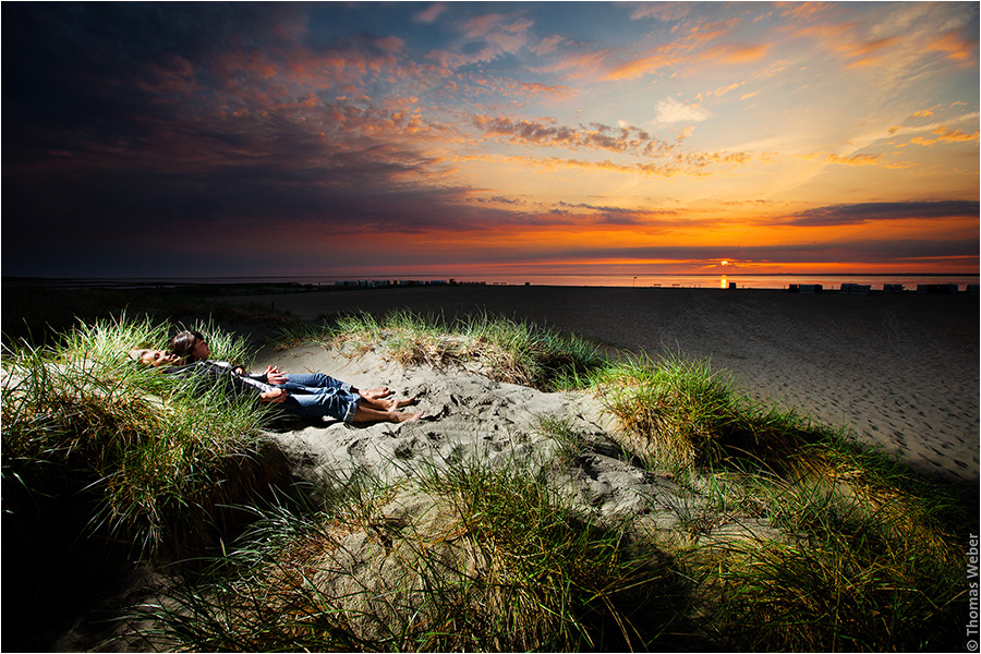 Hochzeitsfotograf Oldenburg: Verlobungs- und Engagement-Fotos am Strand von Greetsiel und Norddeich (13)