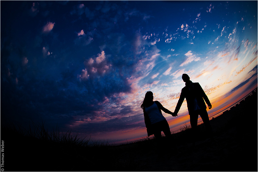 Hochzeitsfotograf Oldenburg: Verlobungs- und Engagement-Fotos am Strand von Greetsiel und Norddeich (14)