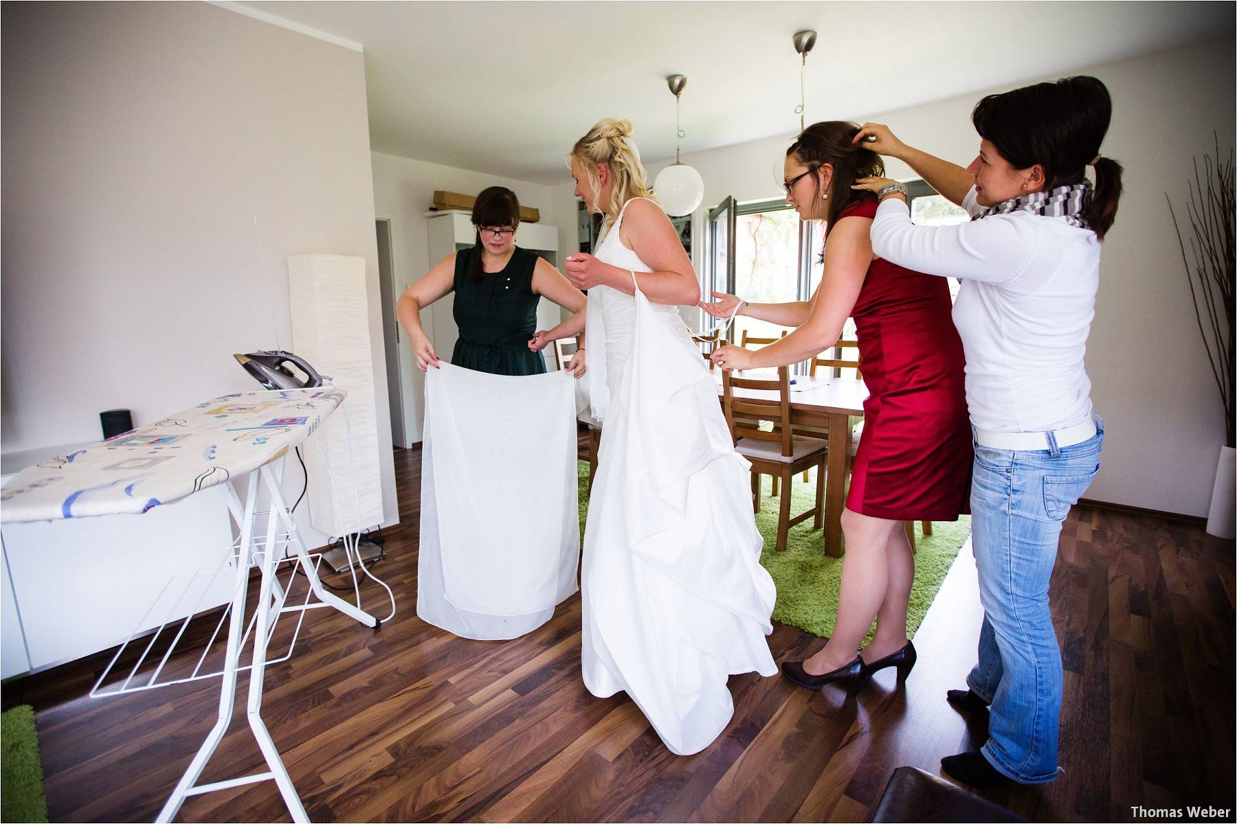 Hochzeitsfotograf Oldenburg: Hochzeit in der Keramikscheune Spickendorf in Halle an der Saale (29)