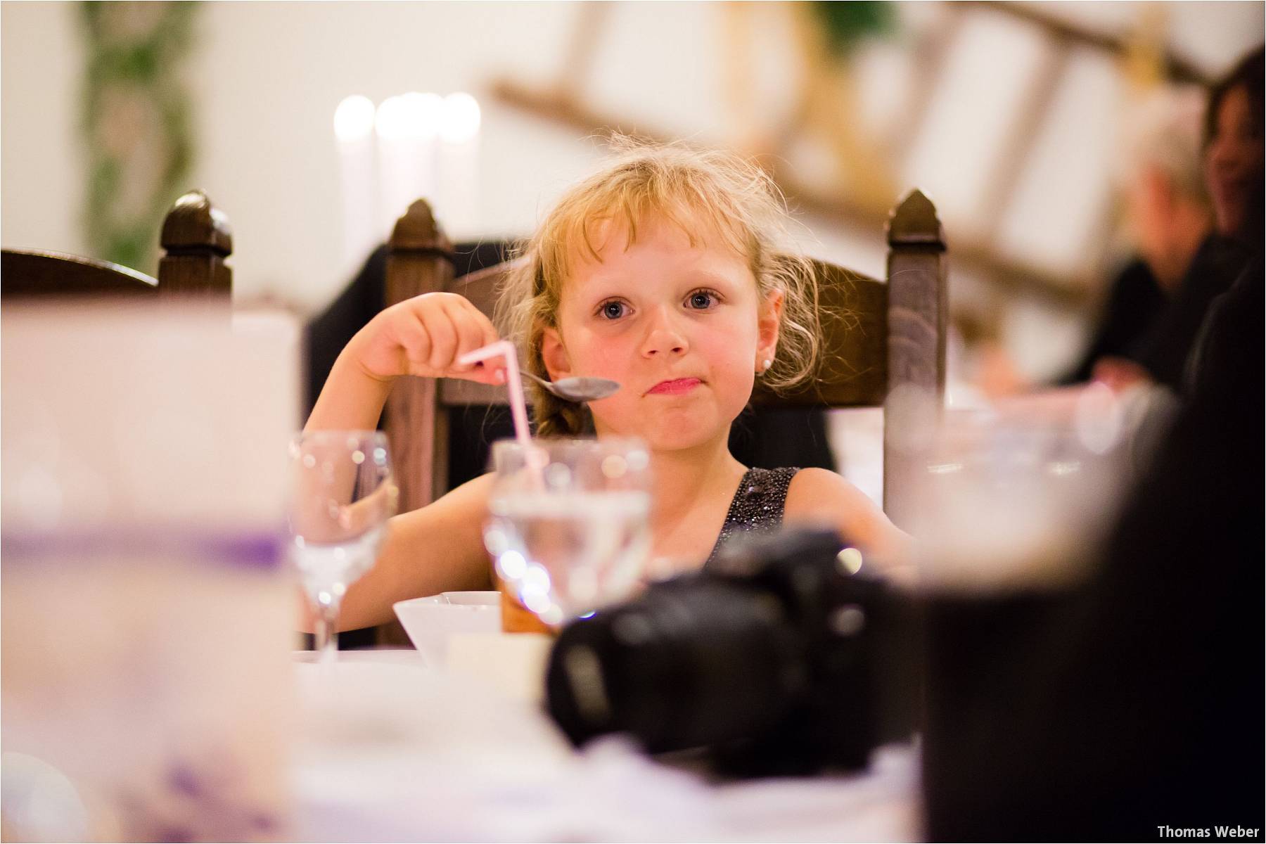 Hochzeitsfotograf Oldenburg: Hochzeit in der Keramikscheune Spickendorf in Halle an der Saale (44)