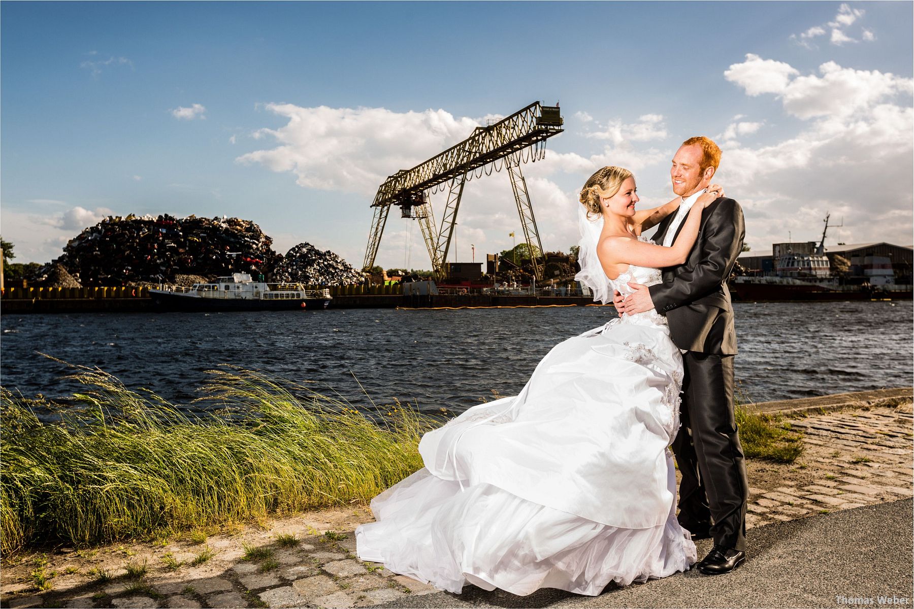 Hochzeitsfotograf Papenburg: Standesamtliche Trauung auf der Burg Kniphausen und Feier im Le Patron am Meer (57)