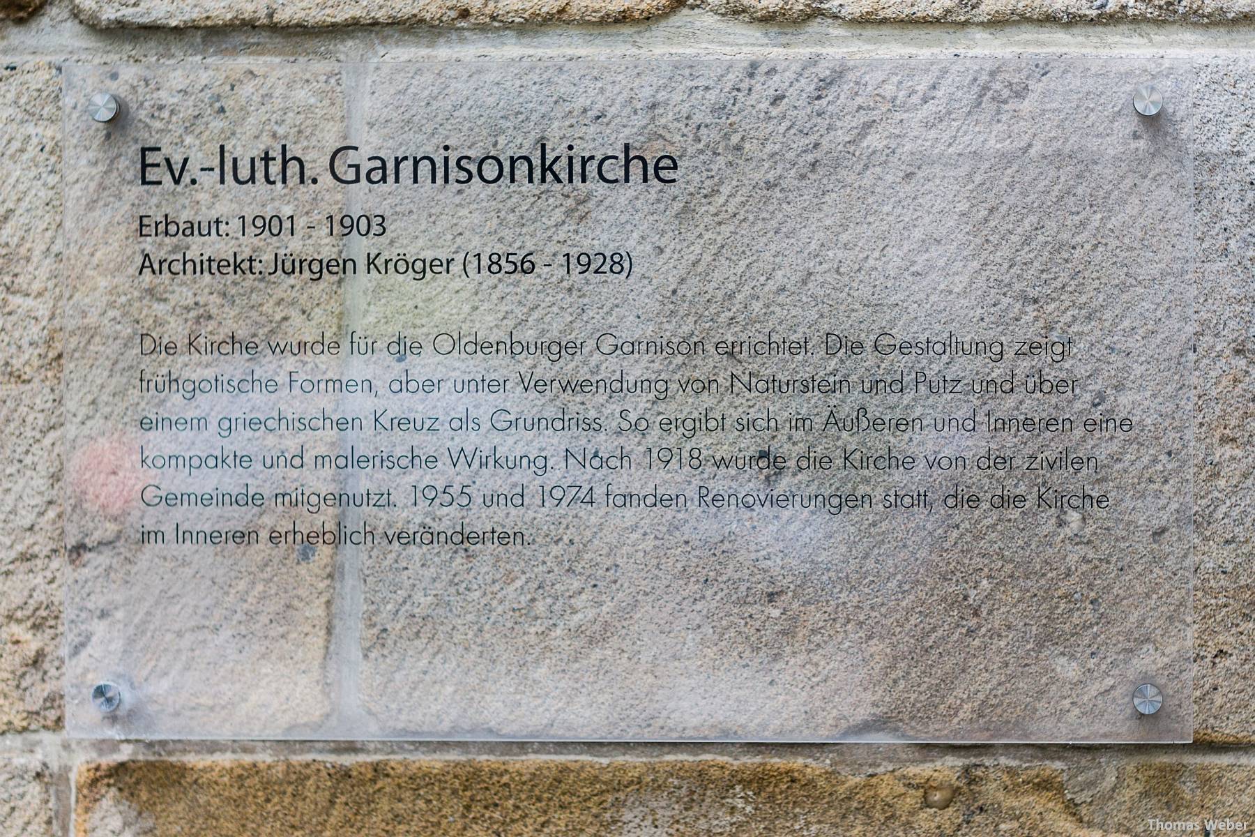 Hochzeitsfotograf Oldenburg: Kirchliche Trauung in der Garnisonkirche Oldenburg und Feier im Landhaus Etzhorn Oldenburg (2)