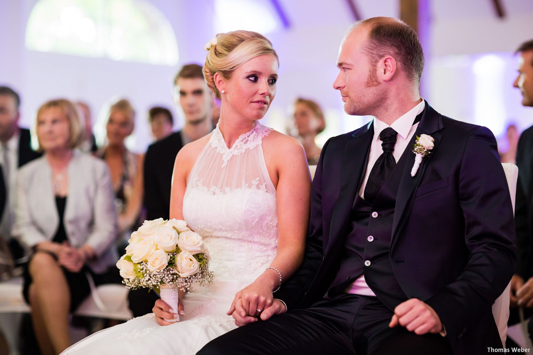 Hochzeitsfotograf Oldenburg: Hochzeit in der Eventscheune St. Georg in Rastede (51)