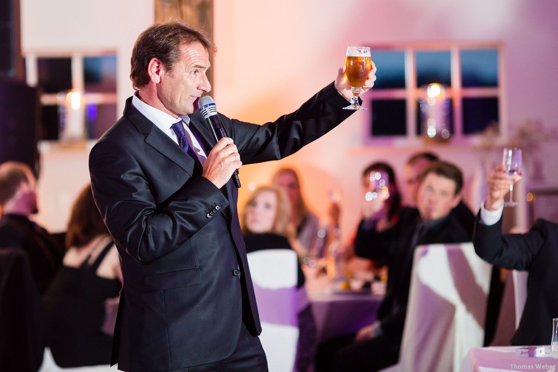 Hochzeitsfotograf Oldenburg: Hochzeit in der Eventscheune St. Georg in Rastede (76)