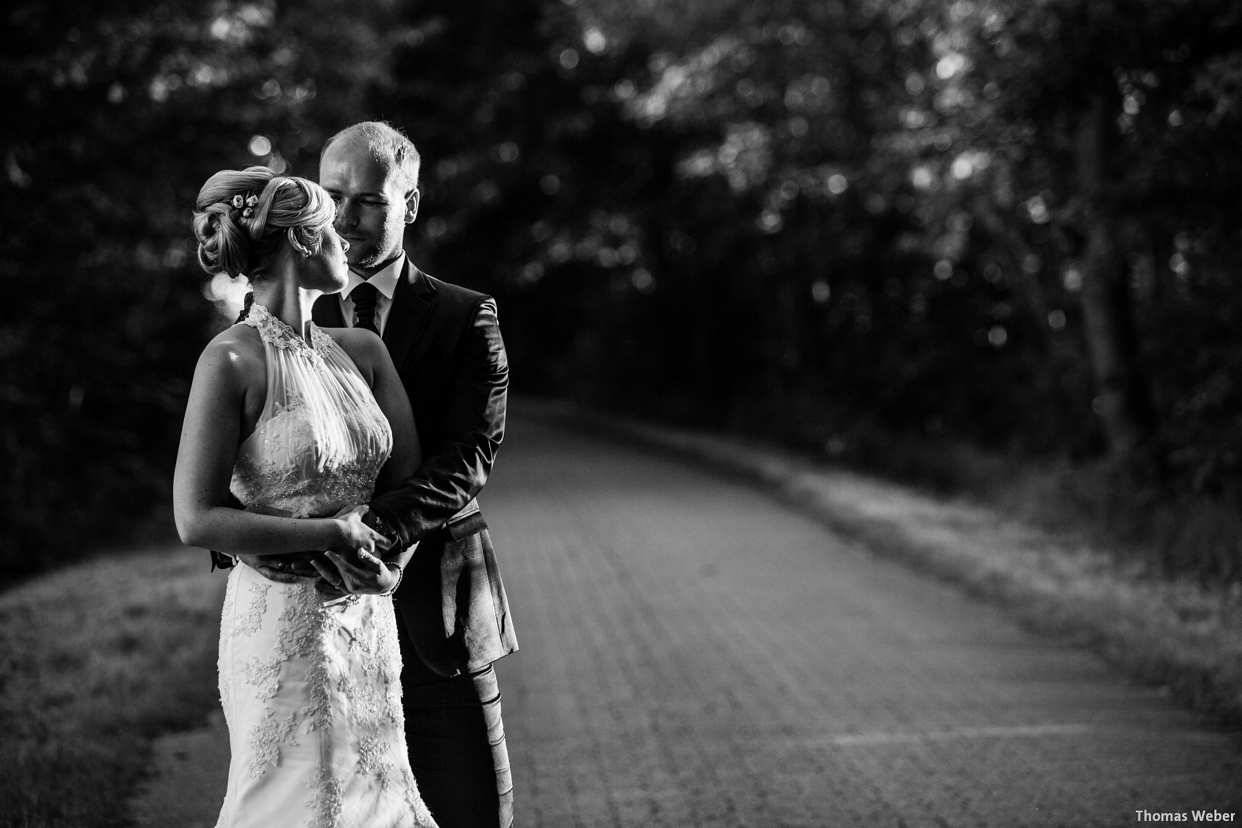 Hochzeitsfotograf Oldenburg: Hochzeit in der Eventscheune St. Georg in Rastede (95)