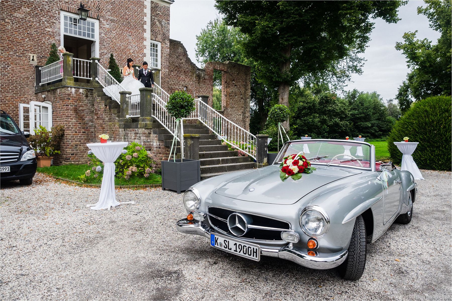 Hochzeitsfotograf Thomas Weber für eine freie Trauung und Hochzeitsfeier in der Schlossruine Hertefeld in Weeze