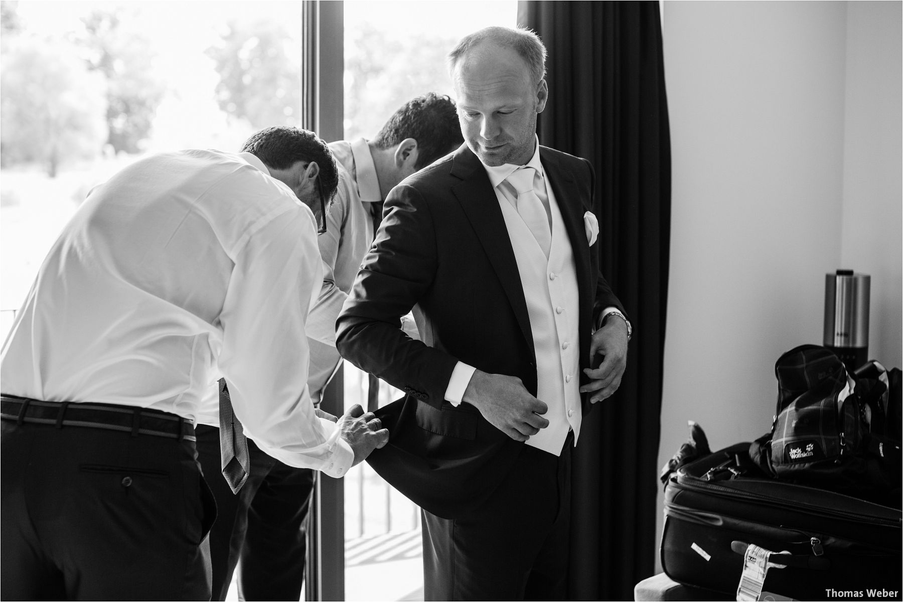 Hochzeitsfotograf Thomas Weber aus Oldenburg: Wunderschöne Hochzeit auf Schlossgut Groß Schwansee an der Ostsee