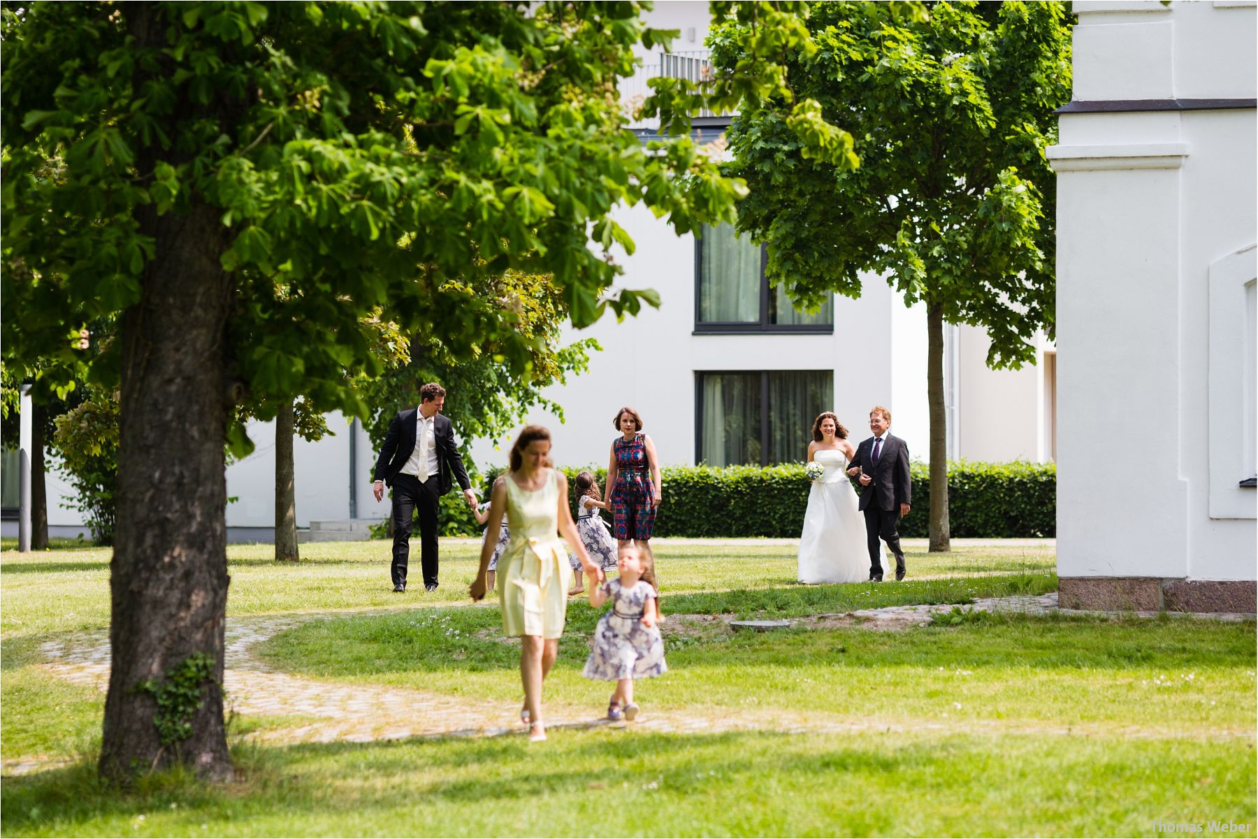 Hochzeitsfotograf Thomas Weber aus Oldenburg: Wunderschöne Hochzeit auf Schlossgut Groß Schwansee an der Ostsee