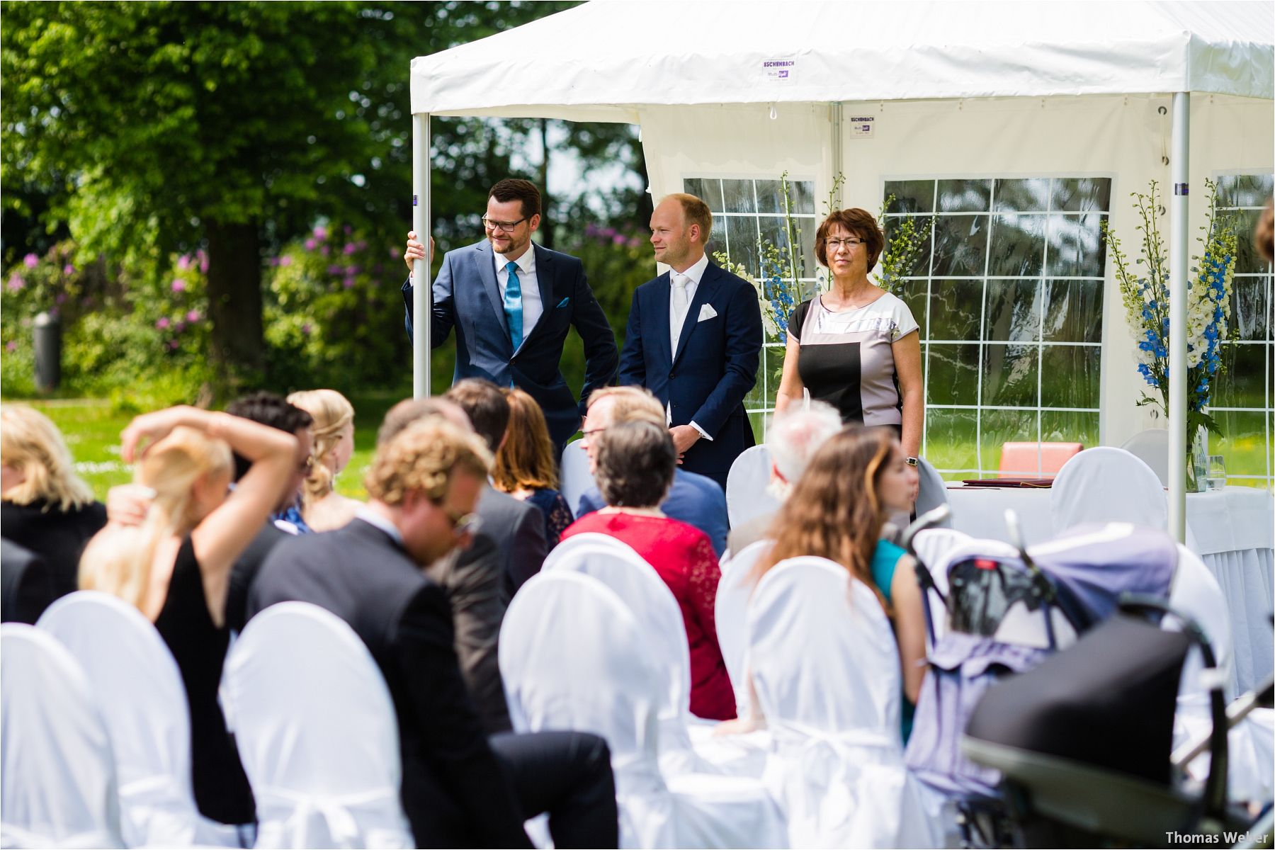 Hochzeitsfotograf Thomas Weber aus Oldenburg: Wunderschöne Hochzeit auf Schlossgut Groß Schwansee an der Ostsee