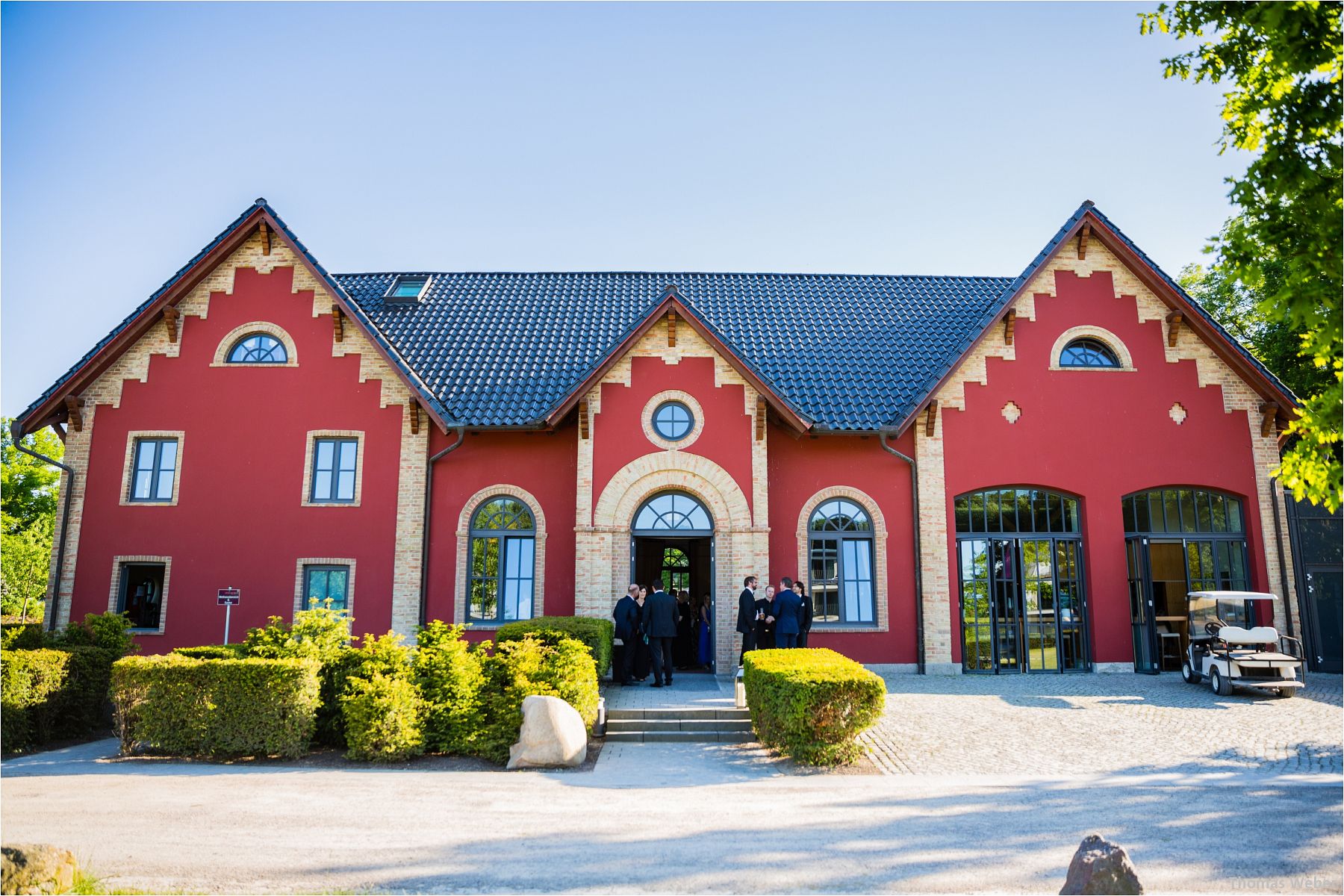 Hochzeitsfotograf Thomas Weber aus Oldenburg: Wunderschöne Hochzeit auf Schlossgut Groß Schwansee an der Ostsee