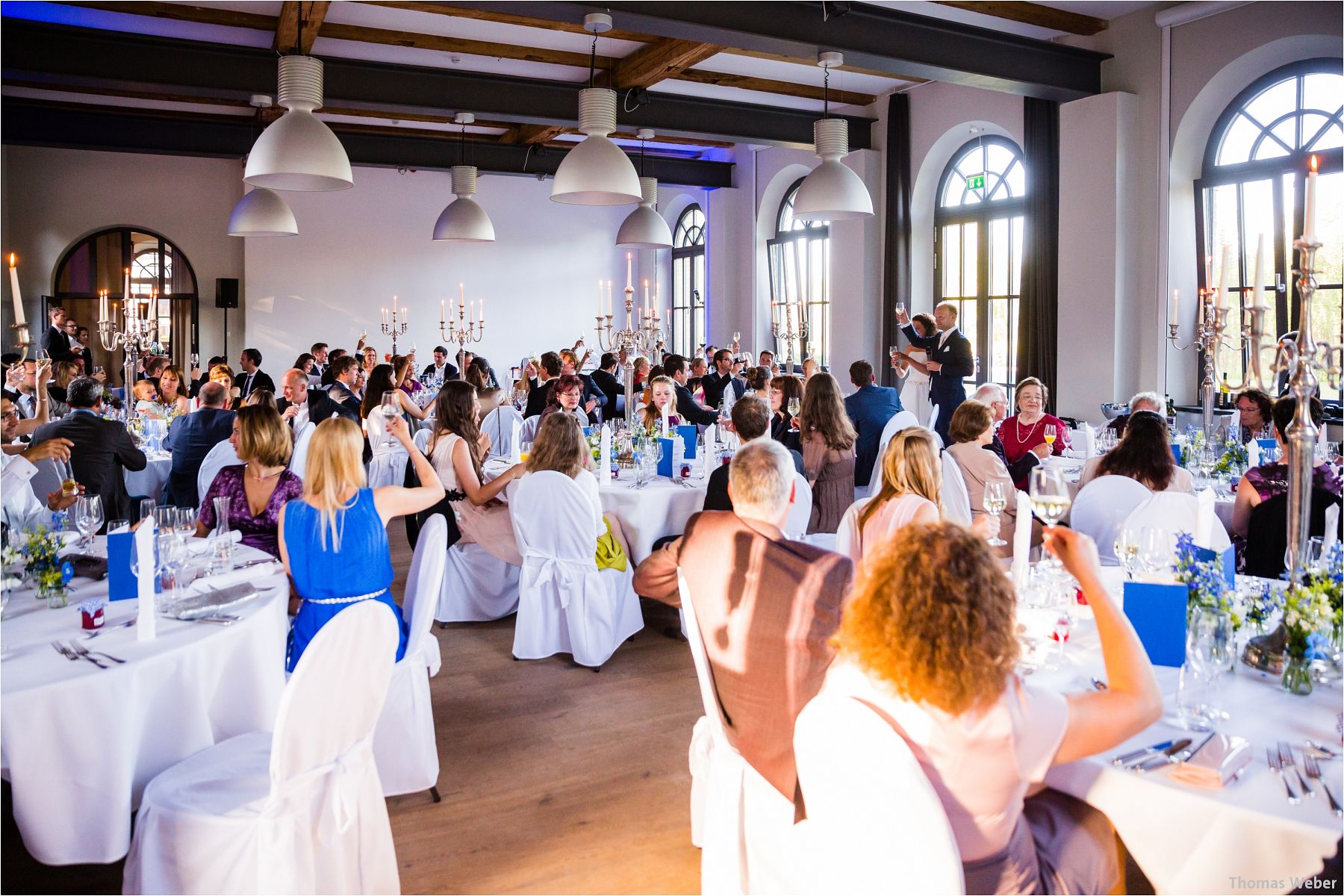 Hochzeitsfotograf Thomas Weber aus Oldenburg: Wunderschöne Hochzeit auf Schlossgut Groß Schwansee an der Ostsee