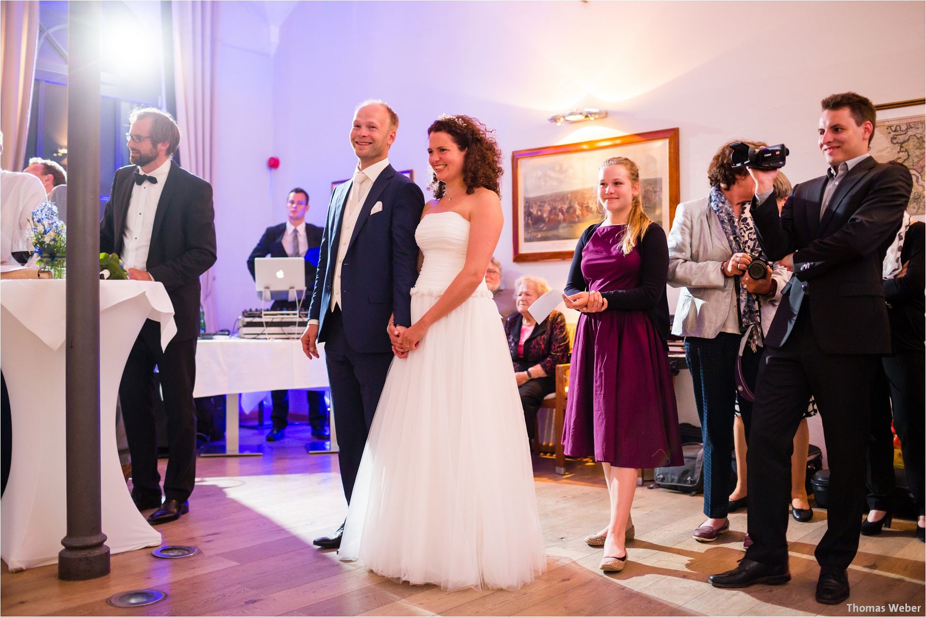 Hochzeitsfotograf Thomas Weber aus Oldenburg: Wunderschöne Hochzeit auf Schlossgut Groß Schwansee an der Ostsee