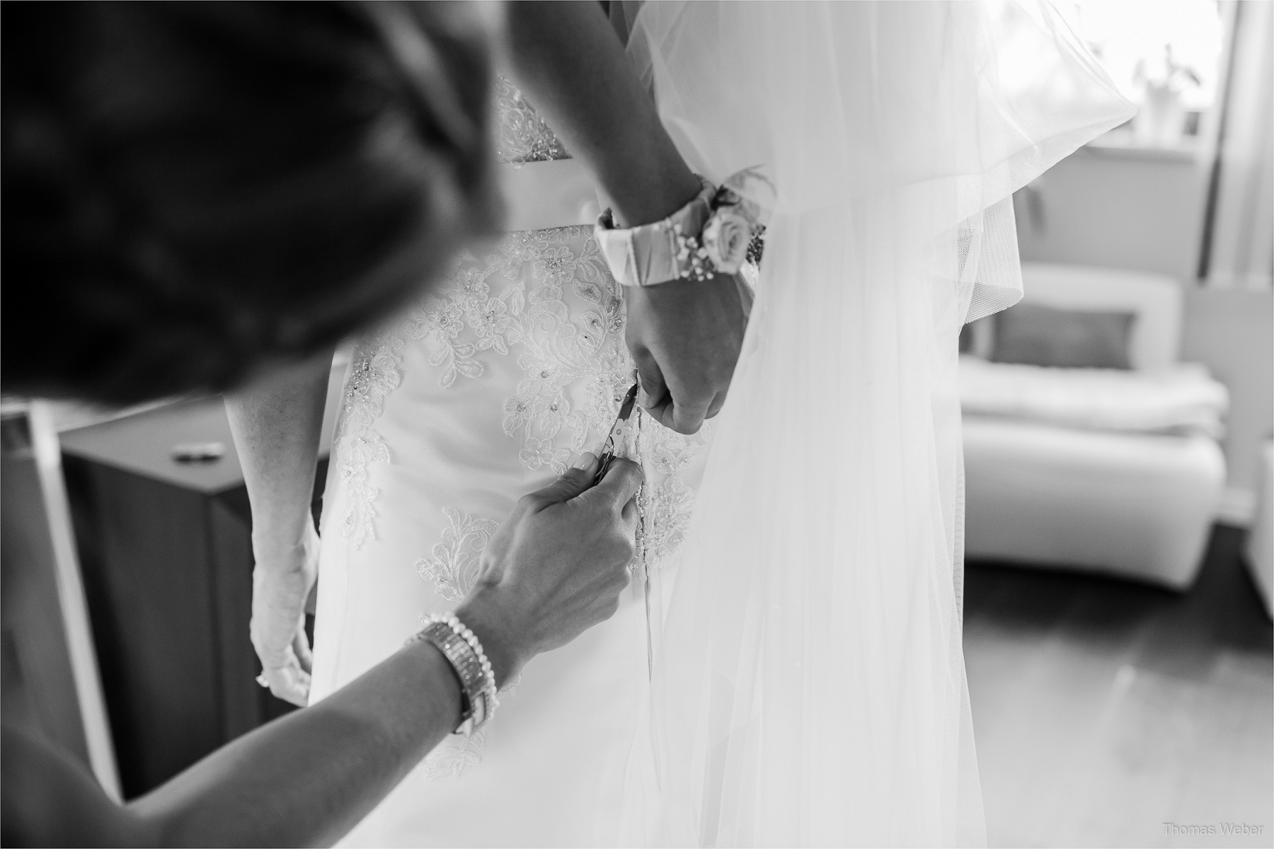 Hochzeit auf dem Gut Sandheide und Hochzeitsfeier in der Eventscheune St. Georg in Rastede, Hochzeitsfotograf Thomas Weber aus Oldenburg