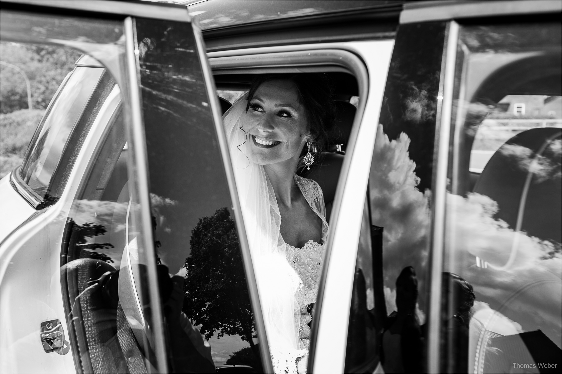 Hochzeit auf dem Gut Sandheide und Hochzeitsfeier in der Eventscheune St. Georg in Rastede, Hochzeitsfotograf Thomas Weber aus Oldenburg