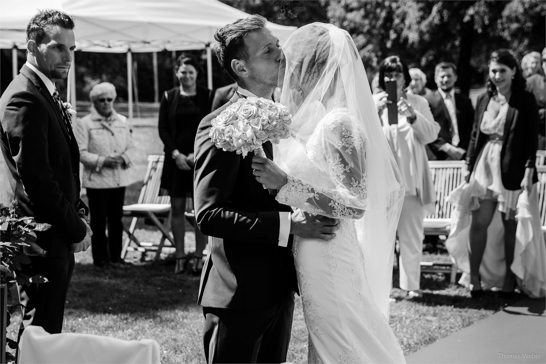 Hochzeit auf dem Gut Sandheide und Hochzeitsfeier in der Eventscheune St. Georg in Rastede, Hochzeitsfotograf Thomas Weber aus Oldenburg