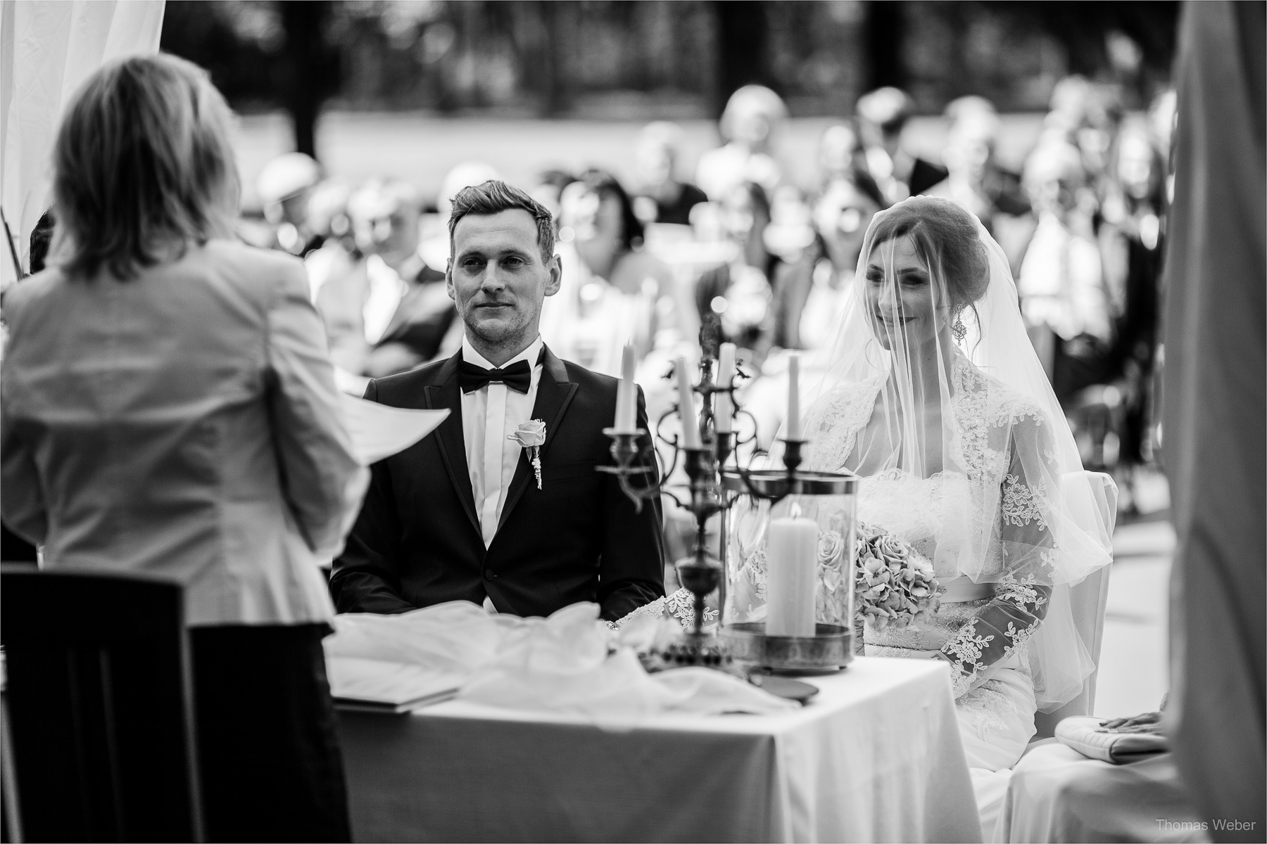 Hochzeit auf dem Gut Sandheide und Hochzeitsfeier in der Eventscheune St. Georg in Rastede, Hochzeitsfotograf Thomas Weber aus Oldenburg