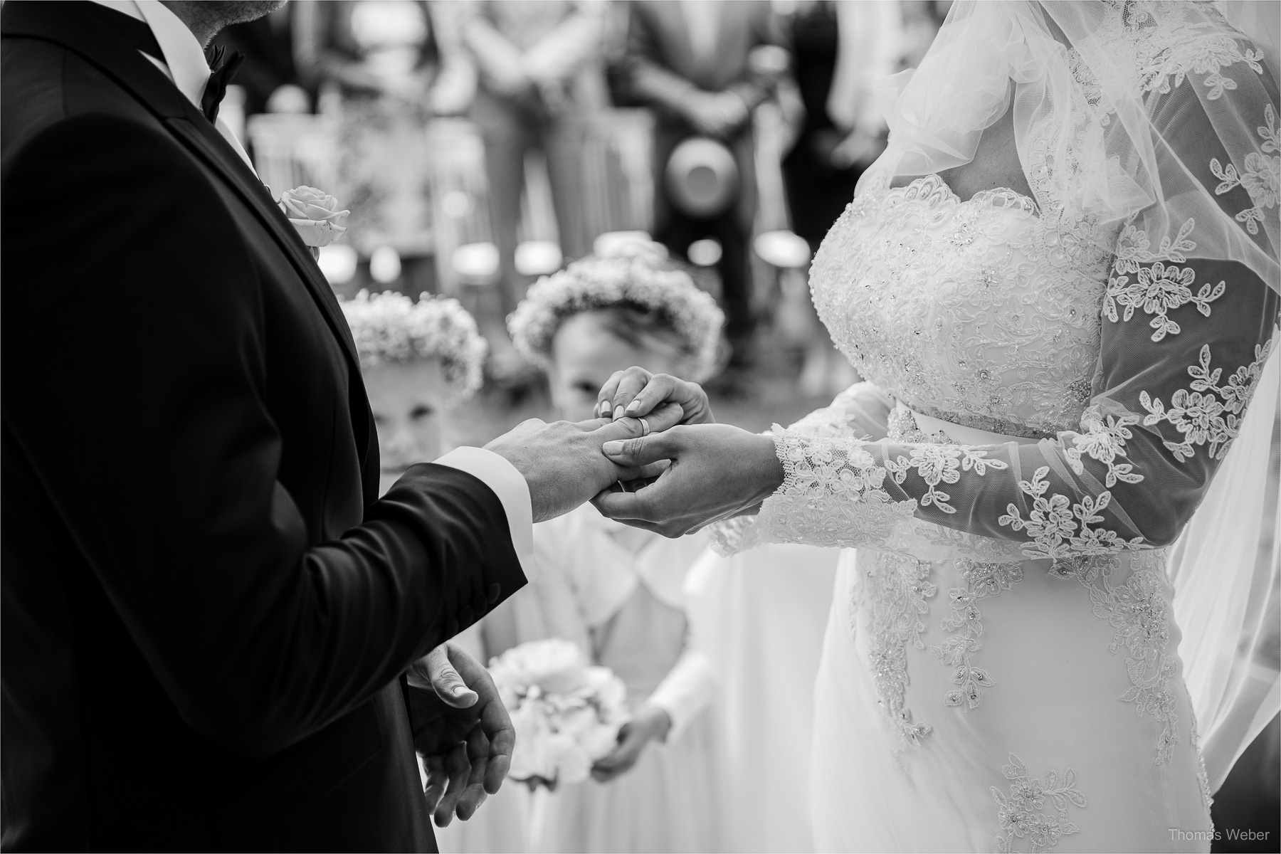 Hochzeit auf dem Gut Sandheide und Hochzeitsfeier in der Eventscheune St. Georg in Rastede, Hochzeitsfotograf Thomas Weber aus Oldenburg