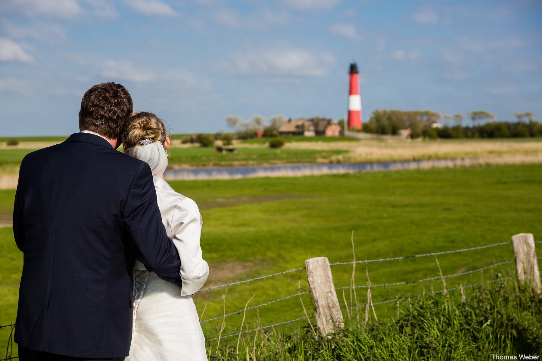 Standesamtliche Hochzeit auf dem Leuchtturm der Insel Pellworm, Hochzeitsfotograf Thomas Weber