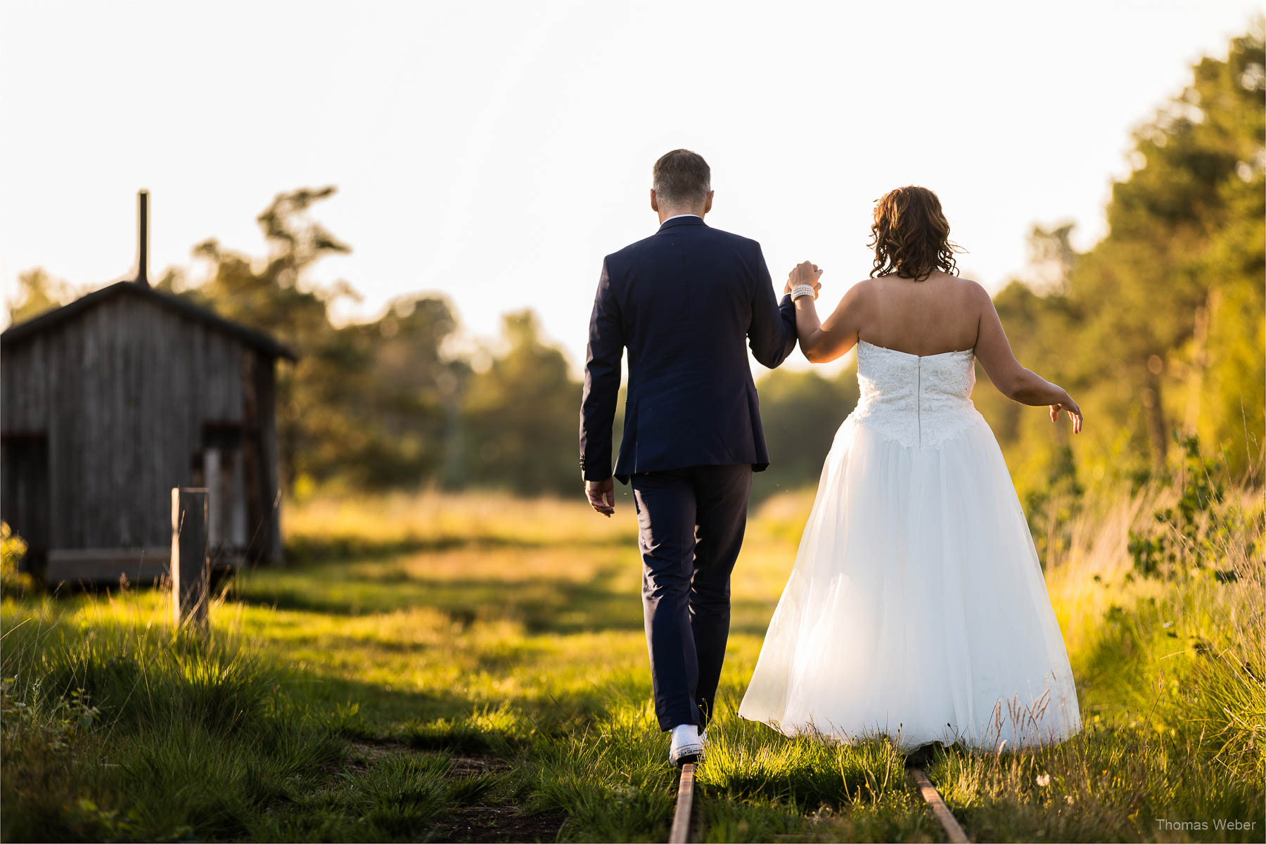 After Wedding Shooting in einer Moorlandschaft, Hochzeitsfotograf Thomas Weber aus Oldenburg