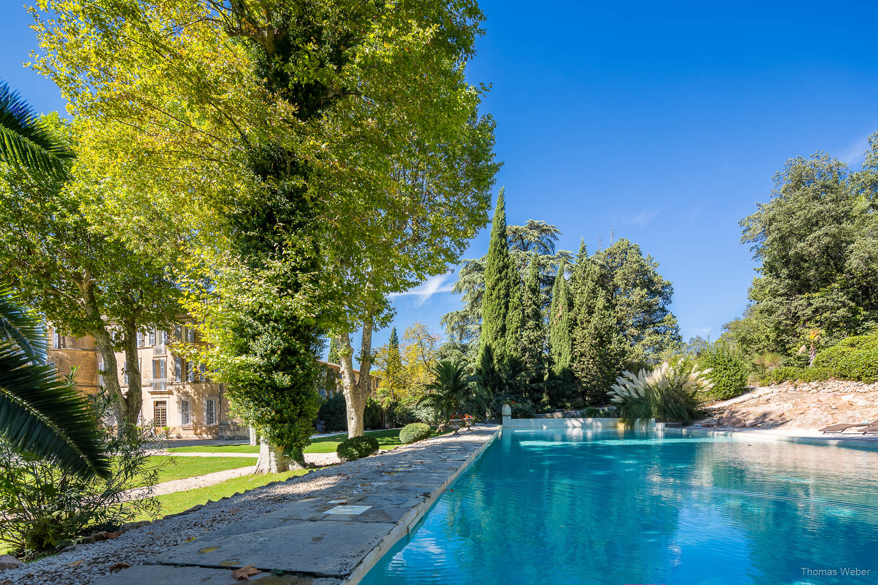 Hochzeitsfotograf auf einer Schlosshochzeit auf Château de Robernier in Südfrankreich nahe Saint-Tropez, Thomas Weber