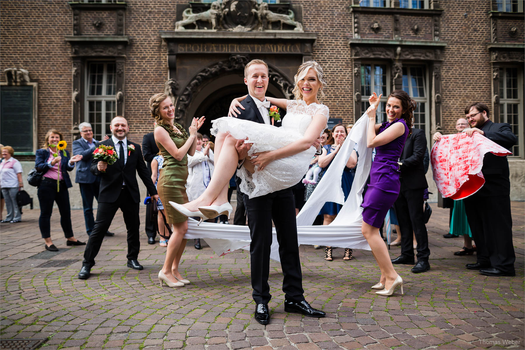 Russische Hochzeit in Bremen, Standesamt im Rathaus Bremen, Hochzeitsfotograf Bremen