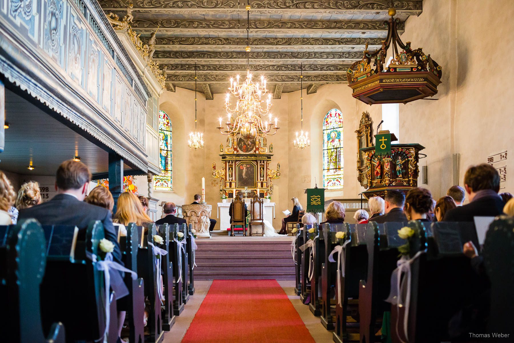 Hochzeitsfotograf in Rastede: St.-Ulrichs-Kirche