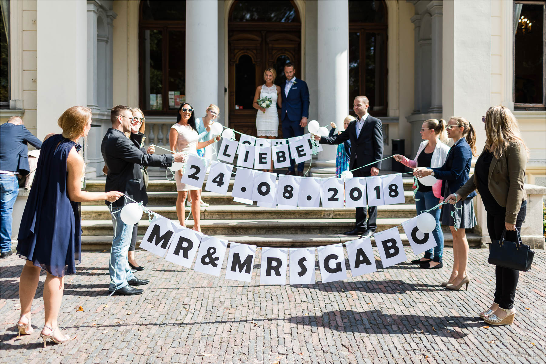 Standesamtliche Hochzeit im Palais Rastede, Hochzeitsfotograf Thomas Weber aus Oldenburg