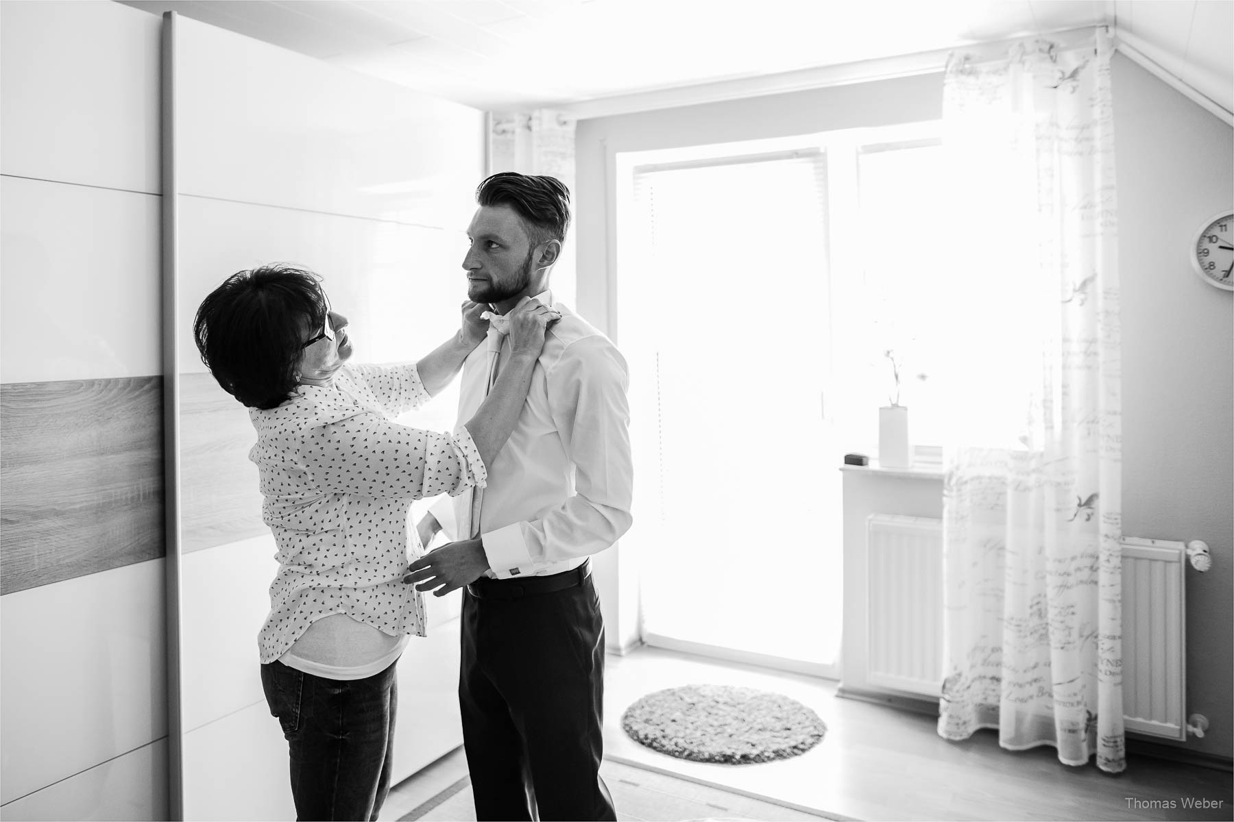 Ankleide vor der Hochzeit, Hochzeitsfotograf Oldenburg, Thomas Weber