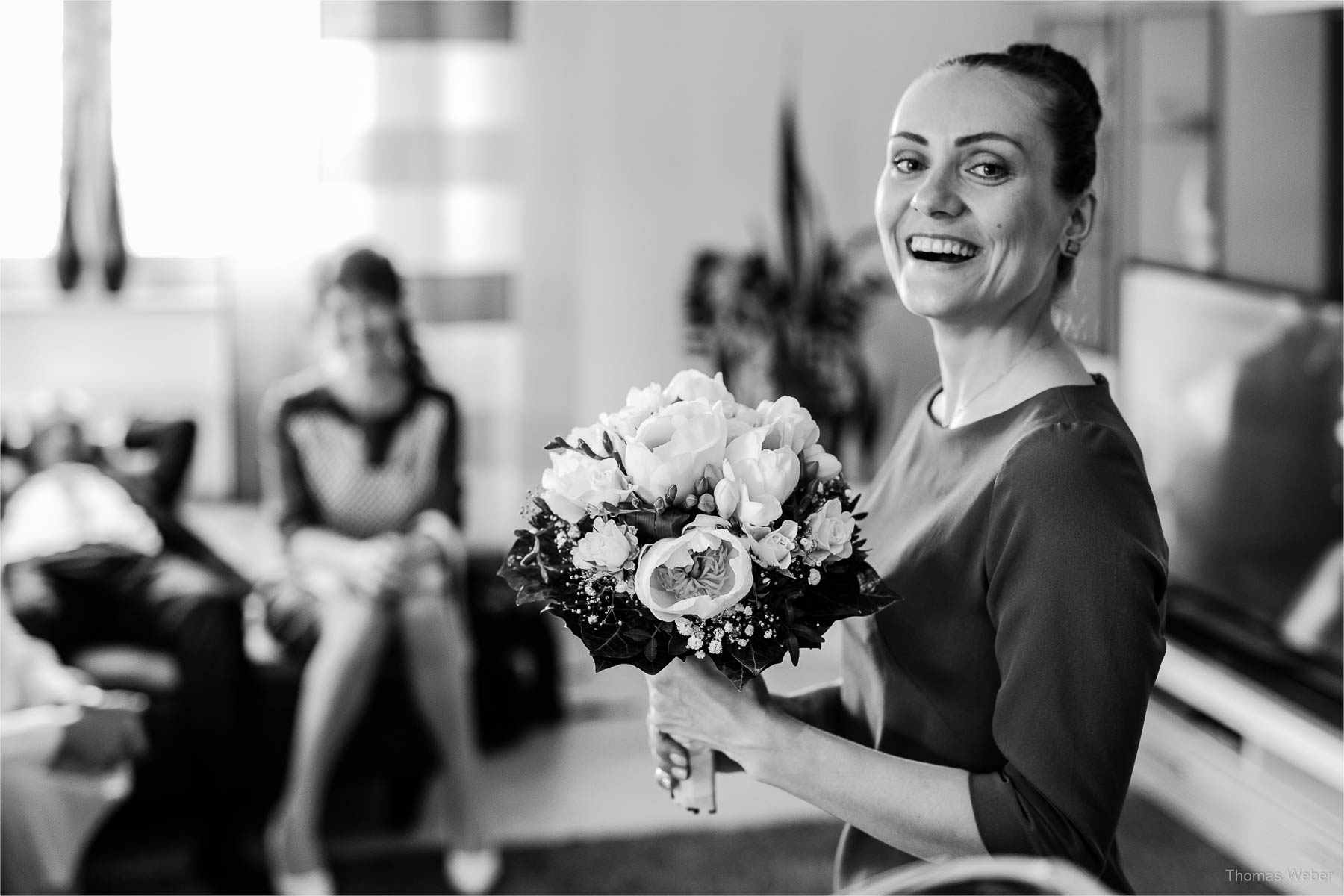 Ankleide vor der Hochzeit in Cloppenburg, Hochzeitsfotograf Oldenburg, Thomas Weber