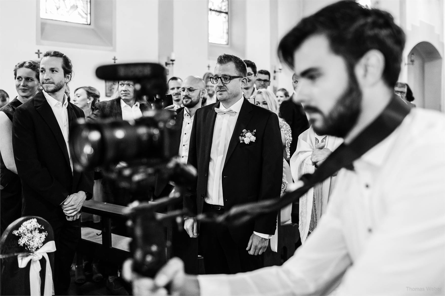 Kirchliche Hochzeit in Rastede und Hochzeitsfeier in der Scheune St. Georg Rastede, Hochzeitsfotograf Thomas Weber aus Oldenburg