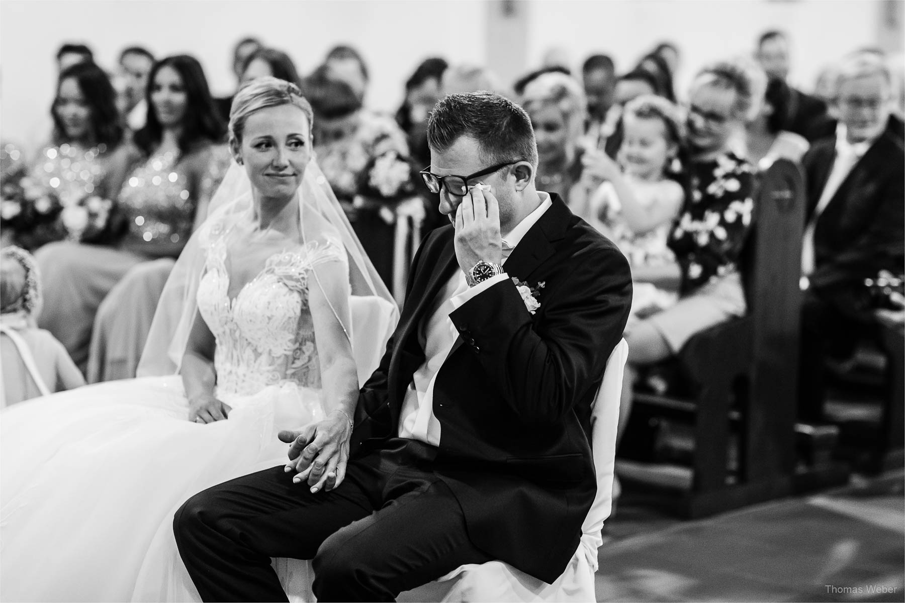 Kirchliche Hochzeit in Rastede und Hochzeitsfeier in der Scheune St. Georg Rastede, Hochzeitsfotograf Thomas Weber aus Oldenburg