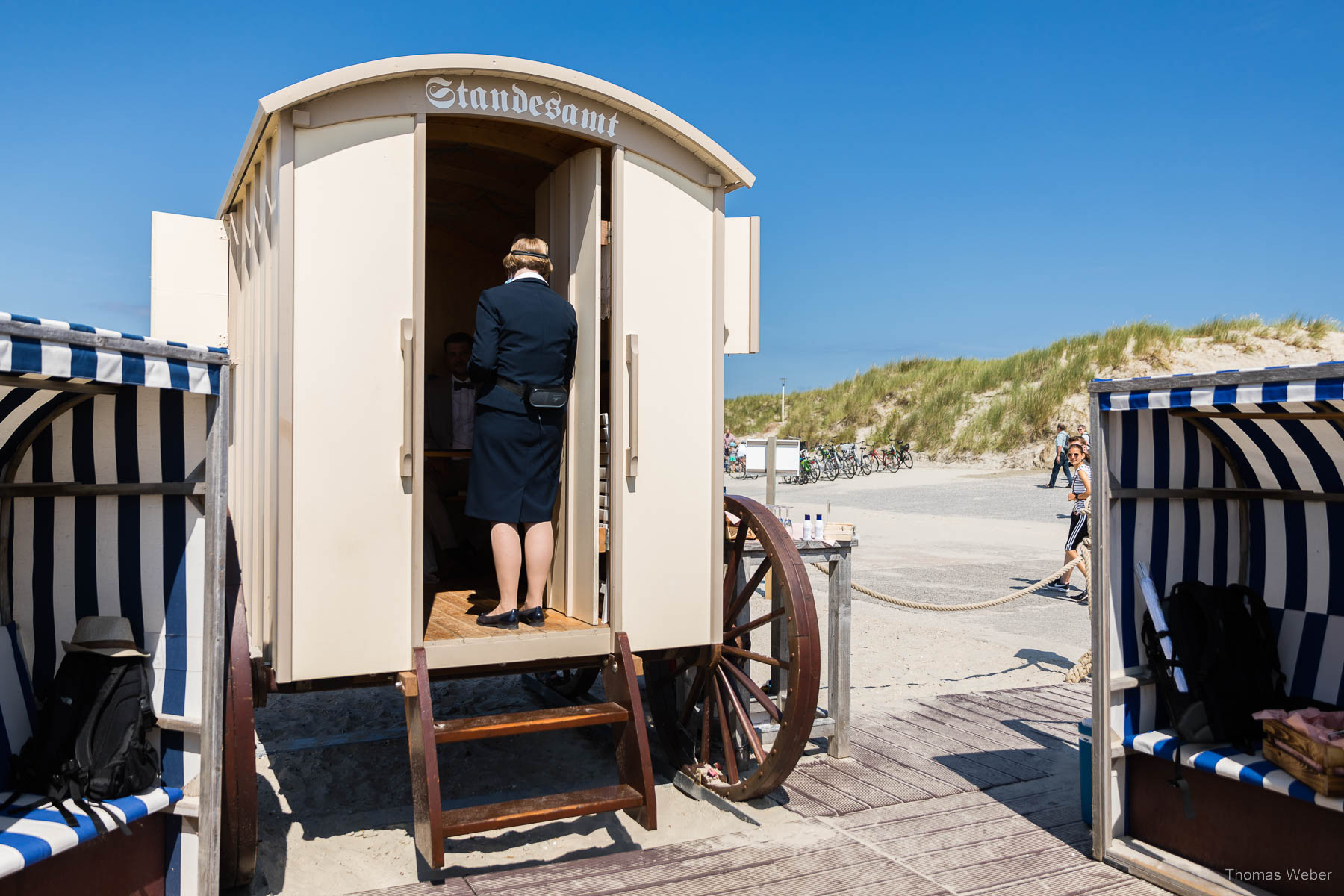 Hochzeit auf Norderney, Trauung im Badekarren, Hochzeitsfotograf Thomas Weber