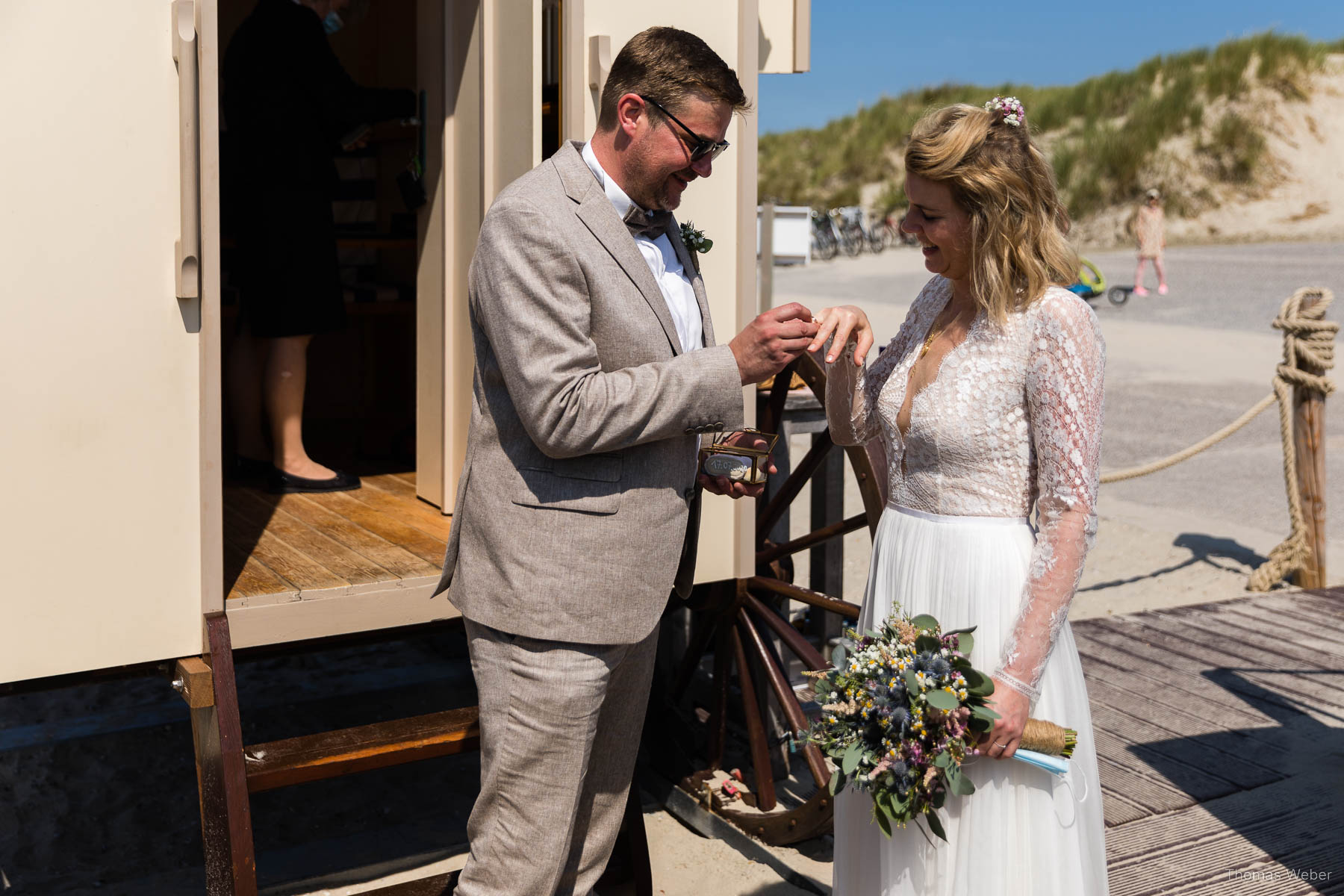 Hochzeit auf Norderney, Trauung im Badekarren, Hochzeitsfotograf Thomas Weber