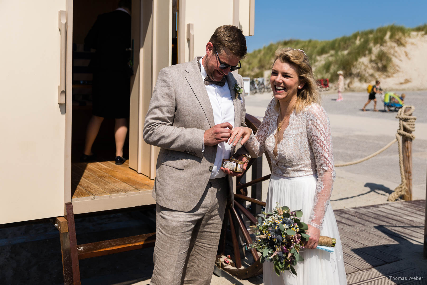 Hochzeit auf Norderney, Trauung im Badekarren, Hochzeitsfotograf Thomas Weber