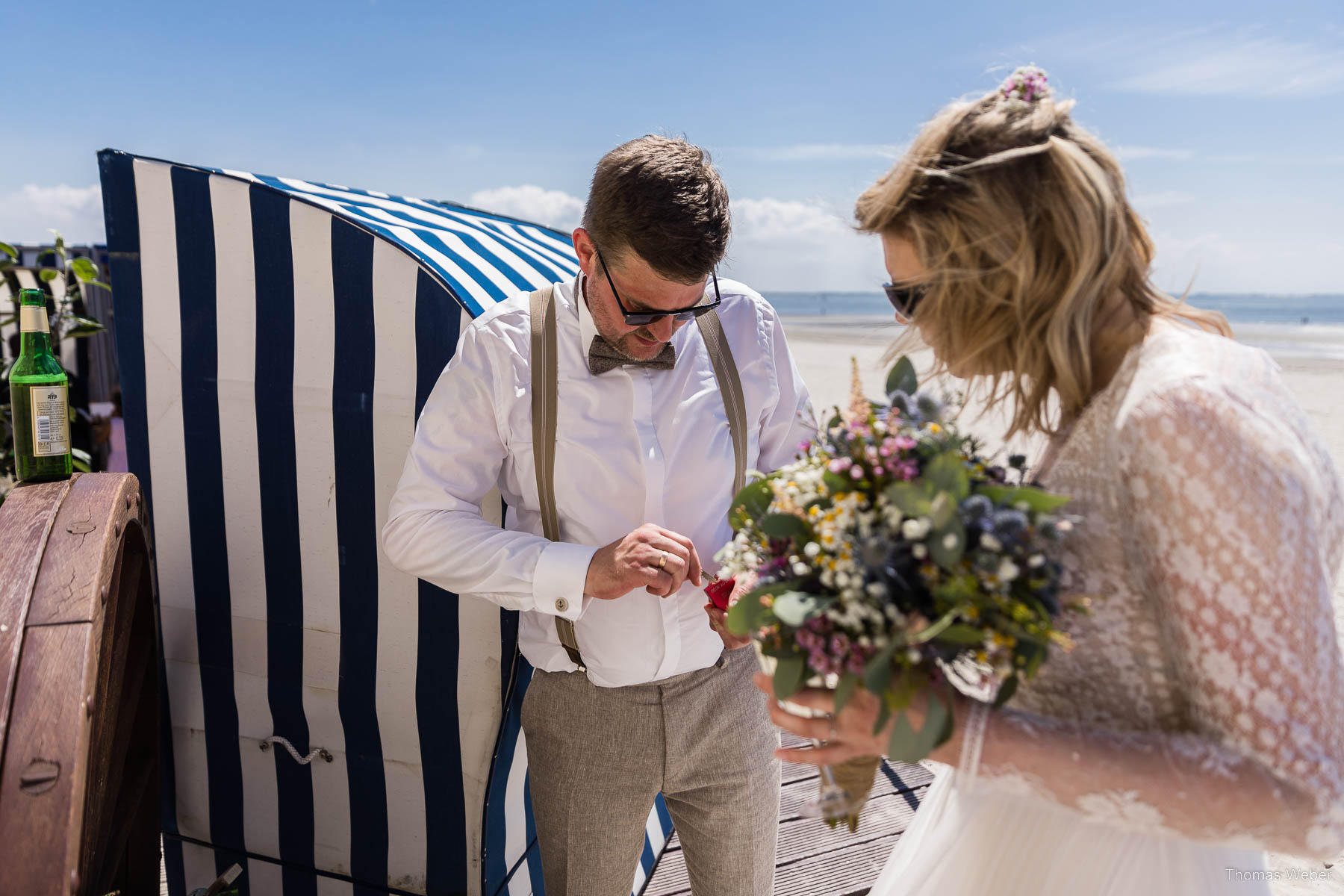 Hochzeit auf Norderney, Trauung im Badekarren, Hochzeitsfotograf Thomas Weber