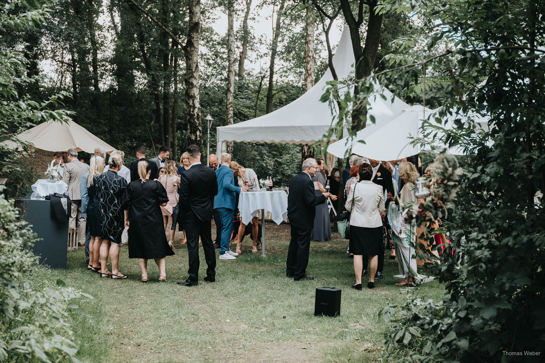 Freie Trauung am Mühlensee am Nordenholzer Hof in Hude, Hochzeitsfotograf Thomas Weber