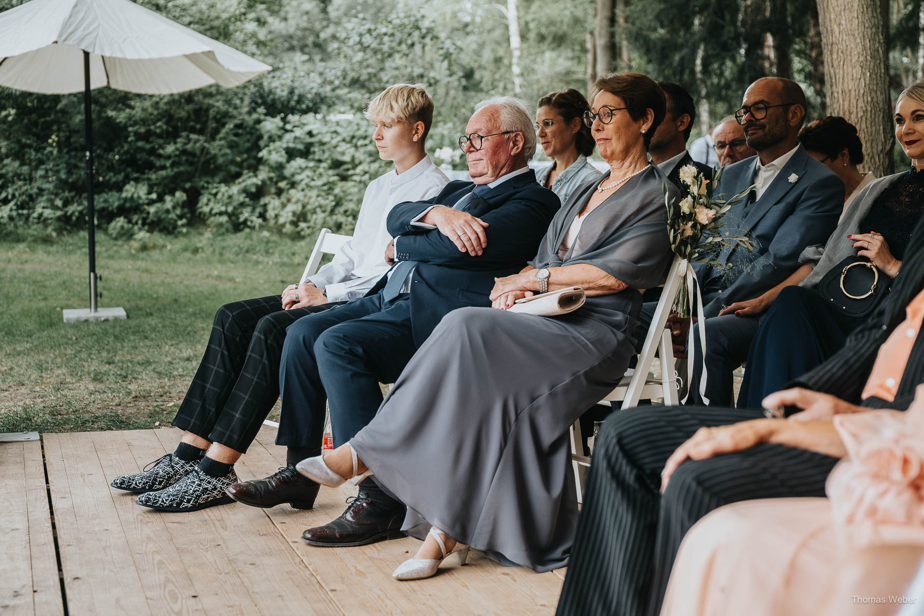 Freie Trauung am Mühlensee am Nordenholzer Hof in Hude, Hochzeitsfotograf Thomas Weber