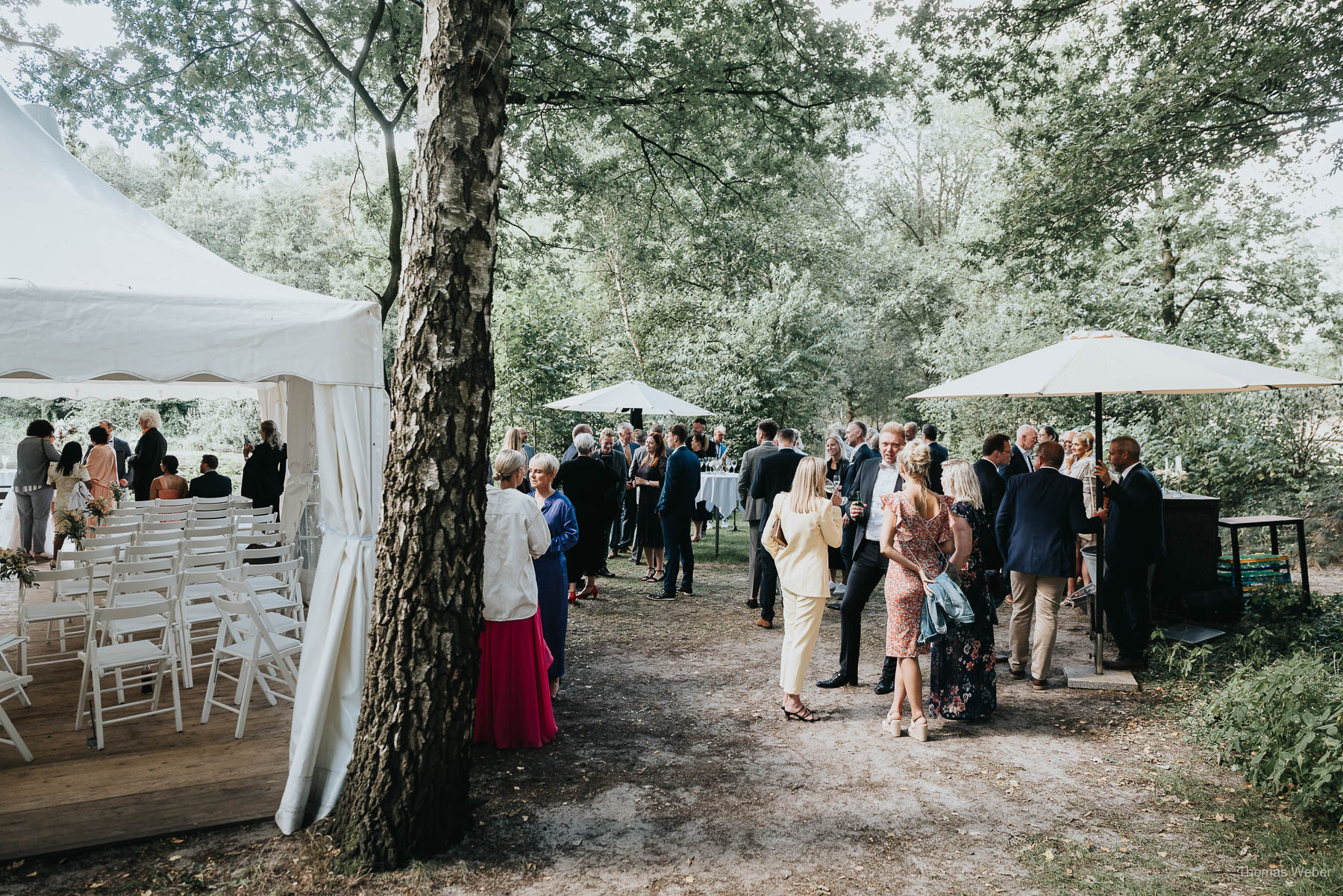 Freie Trauung am Mühlensee am Nordenholzer Hof in Hude, Hochzeitsfotograf Thomas Weber