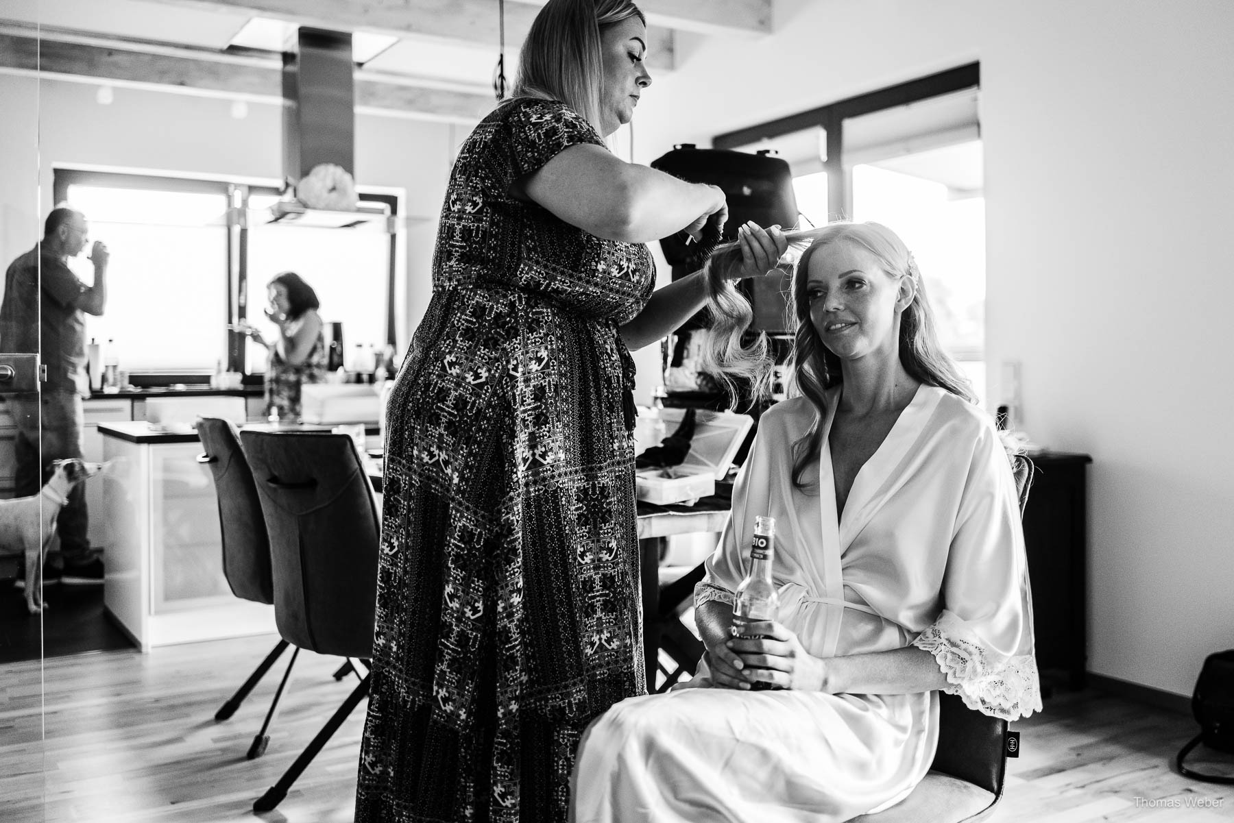 Brautstyling vor der Hochzeit, Hochzeitsfotograf Thomas Weber aus Oldenburg