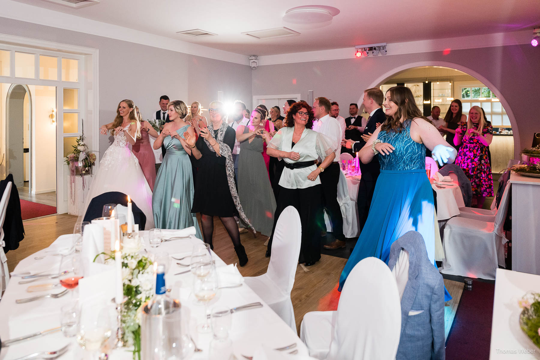 Hochzeitsessen im Landhaus Etzhorn Oldenburg, Hochzeitsfotograf Thomas Weber aus Oldenburg