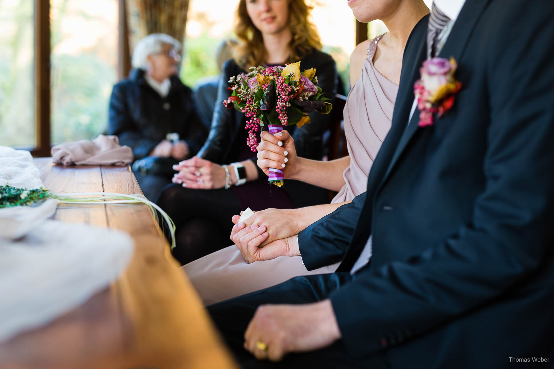 Standesamtliche Hochzeit im Japanischen Teehaus auf dem Gut Sandheide, Hochzeitsfotograf Thomas Weber aus Oldenburg