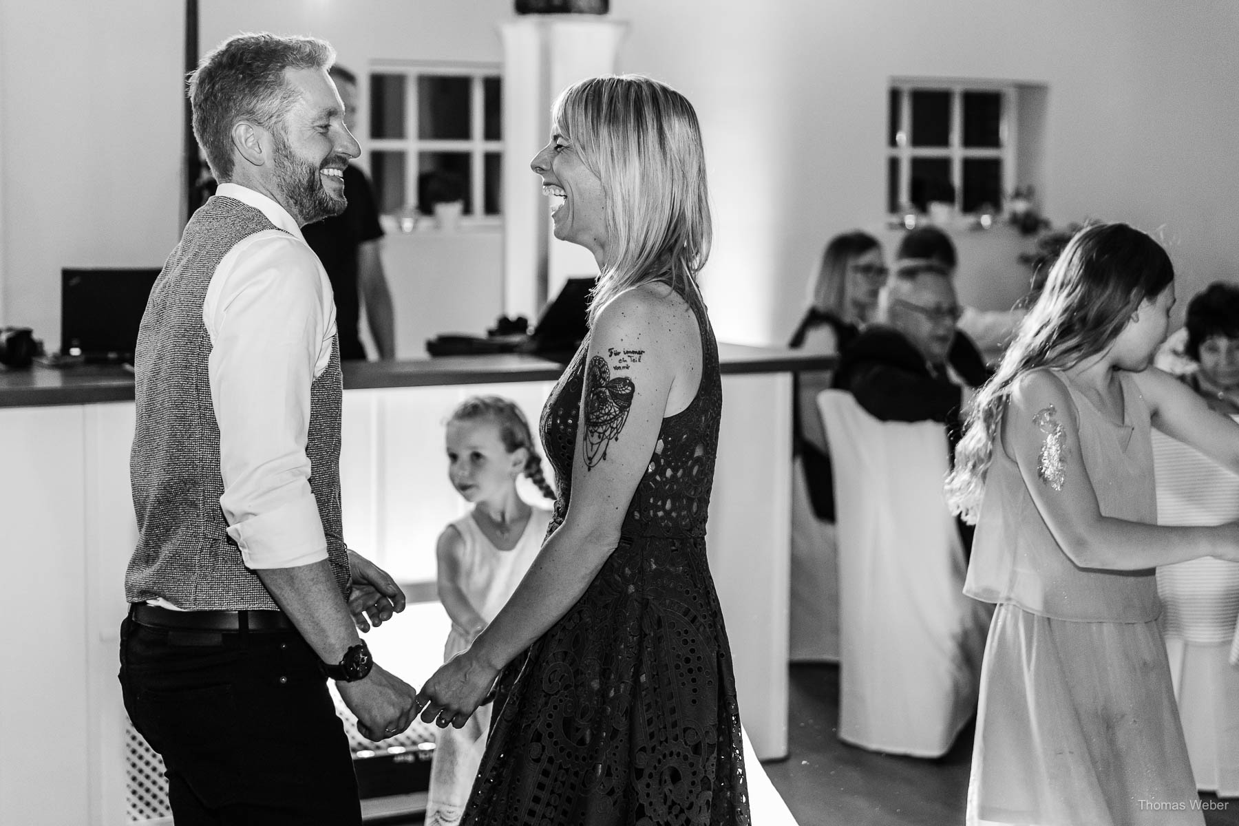 Hochzeitsfeier in der Eventscheune St. Georg in Rastede, Hochzeitsfotograf Rastede, Thomas Weber