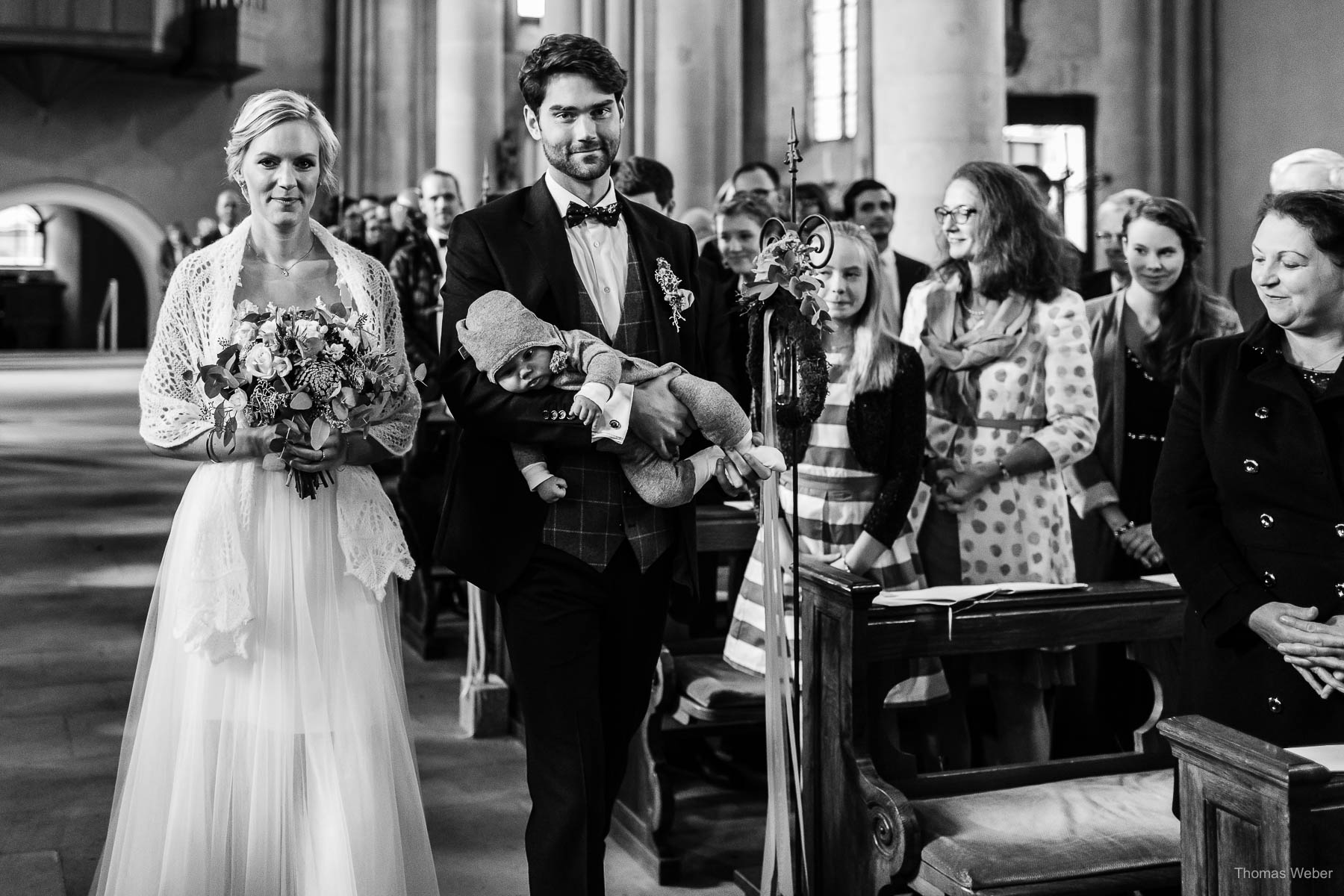 Kirchliche Trauung im Münsterland mit Taufe, Hochzeitsfotograf Thomas Weber