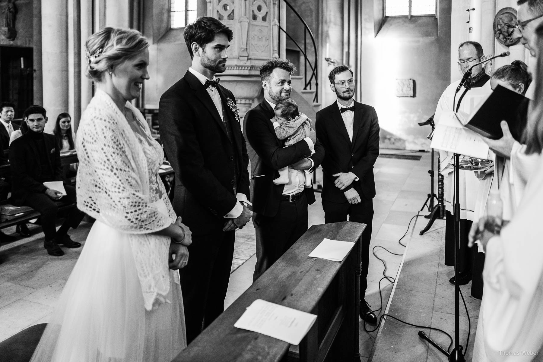 Kirchliche Trauung im Münsterland mit Taufe, Hochzeitsfotograf Thomas Weber