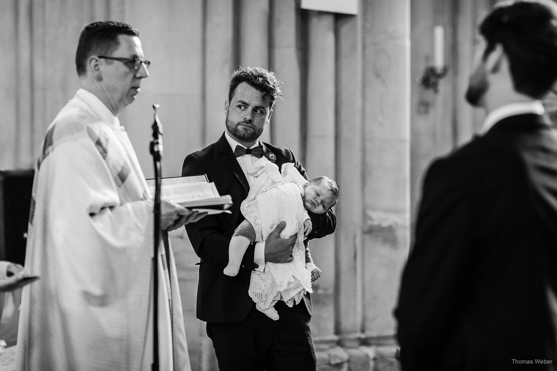 Kirchliche Trauung im Münsterland mit Taufe, Hochzeitsfotograf Thomas Weber