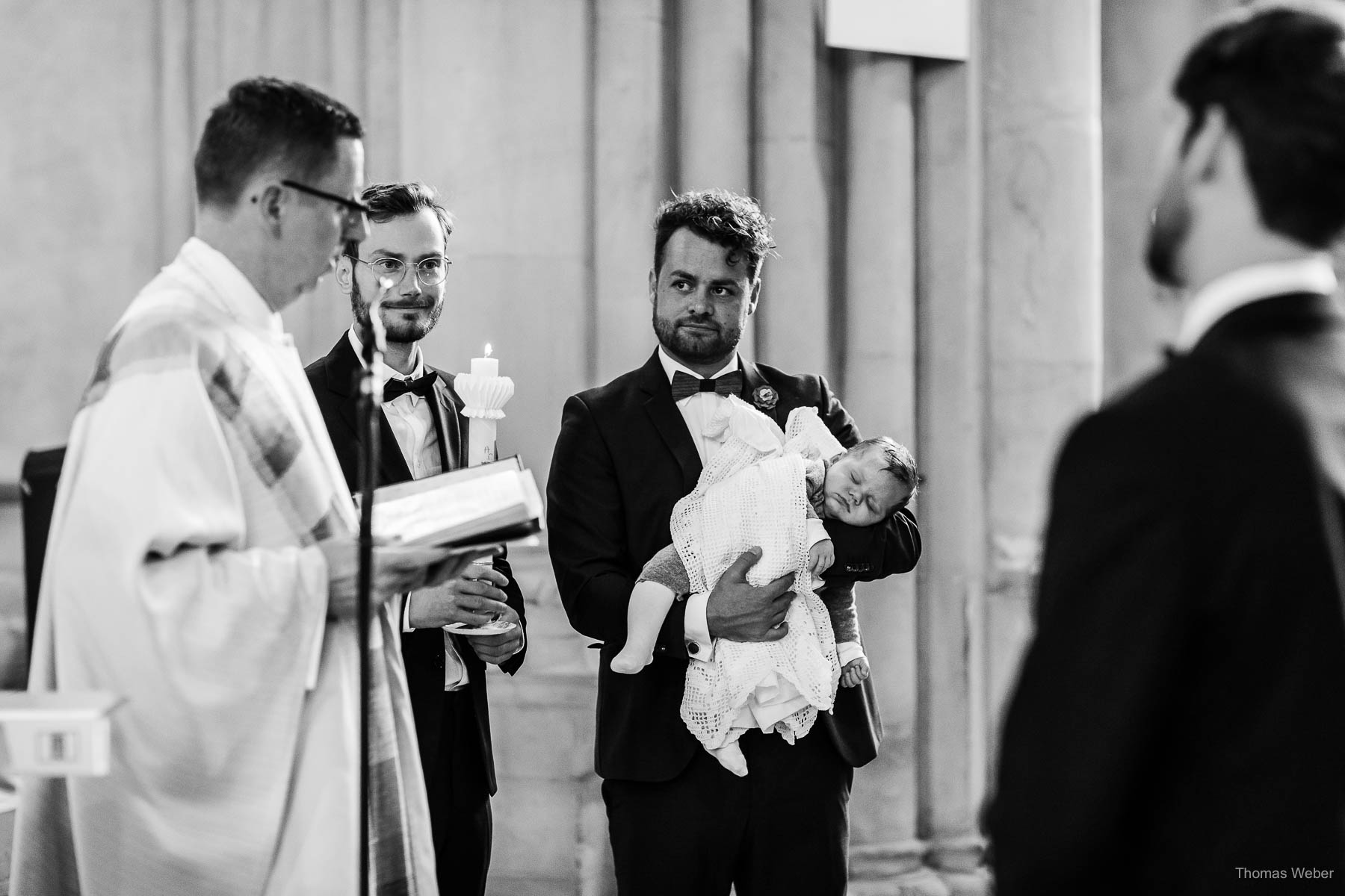 Kirchliche Trauung im Münsterland mit Taufe, Hochzeitsfotograf Thomas Weber